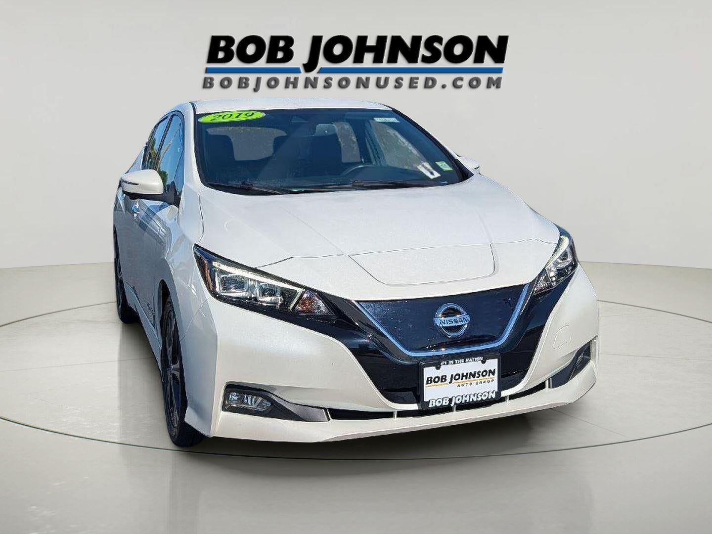 2019 Nissan LEAF SL in Pearl White Tricoat — front three-quarter view