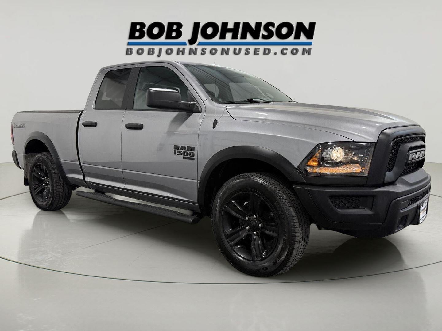 2023 RAM 1500 Classic Warlock Quad Cab 4x4 6'4' Box in Billet Silver Metallic Clearcoat — front three-quarter view