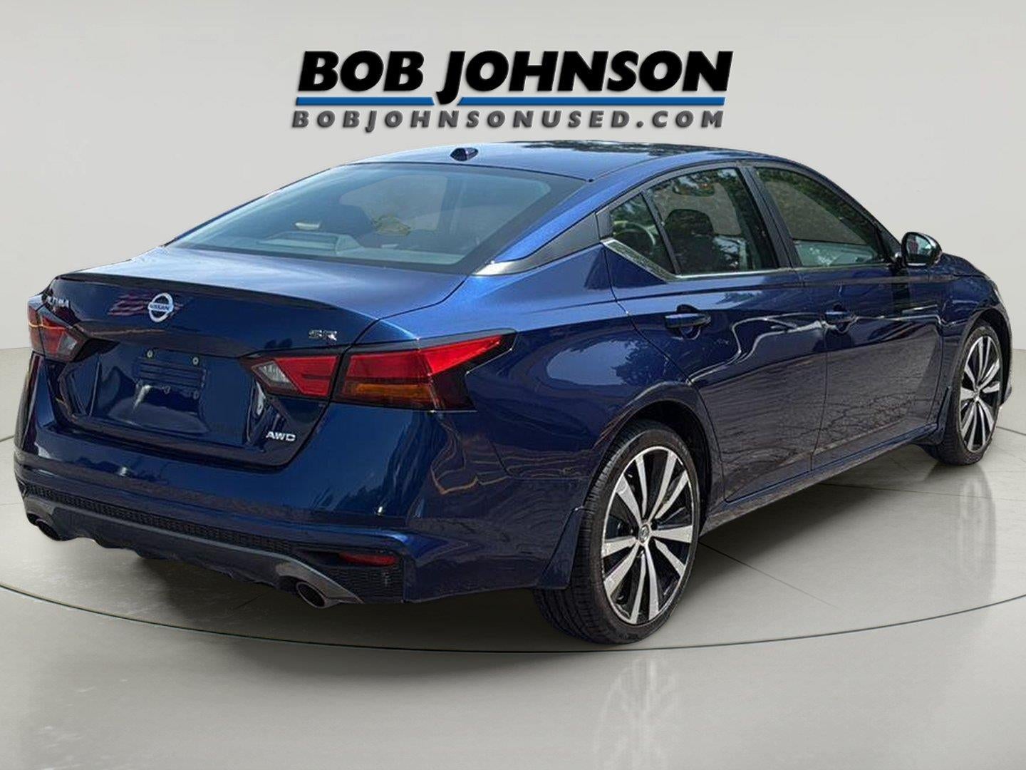 2019 Nissan Altima — rear three-quarter view