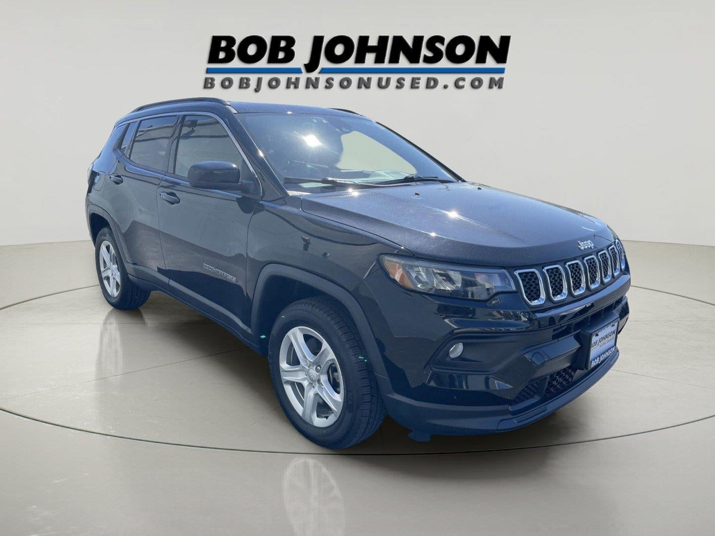 2023 Jeep Compass Latitude in Diamond Black Crystal Pearlcoat — front three-quarter view