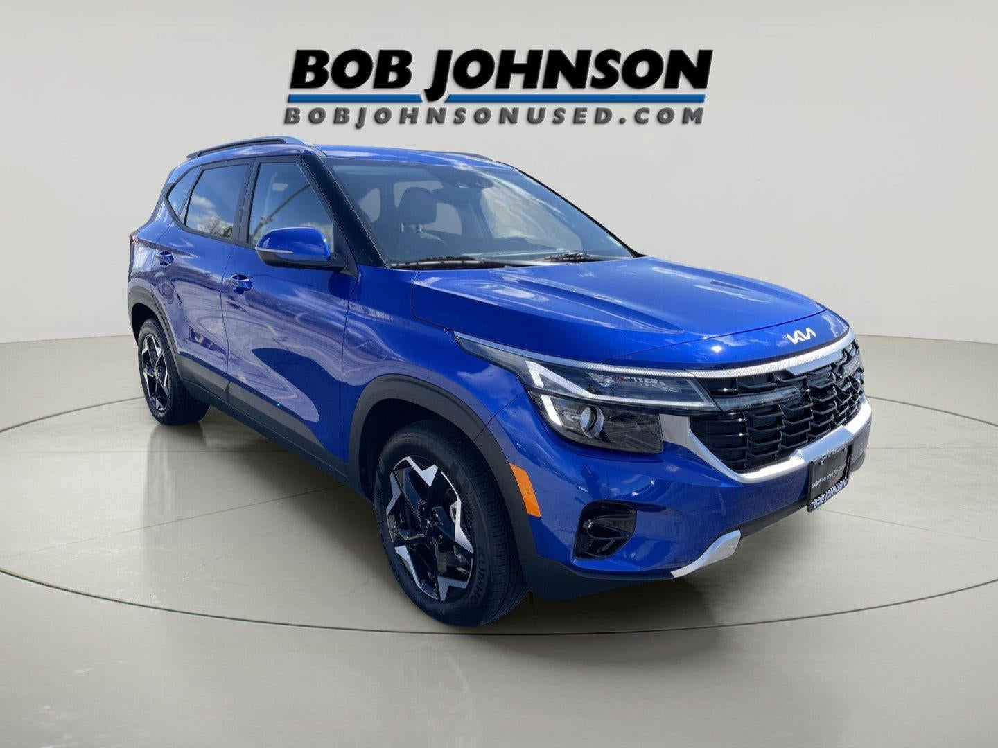 2026 Kia Seltos S in Neptune Blue — front three-quarter view